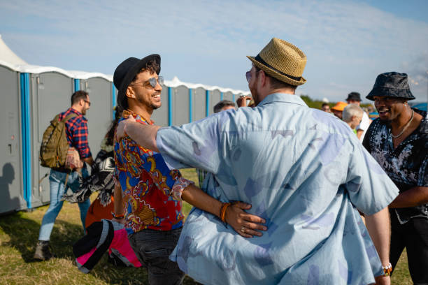 Best High-end porta potty rental  in Struthers, OH